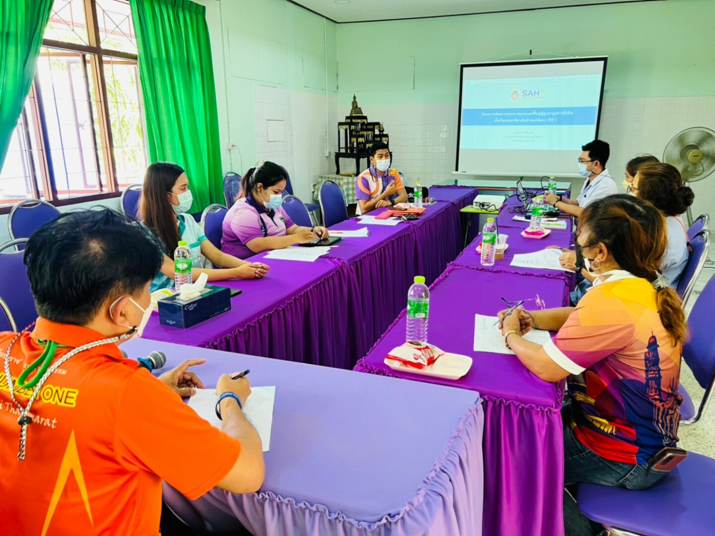 Walailak University joins forces with Chumchon Sathit Walailak Phatthana Tambon Health Promotion Hospital to develop integrated health service delivery networks for elderly