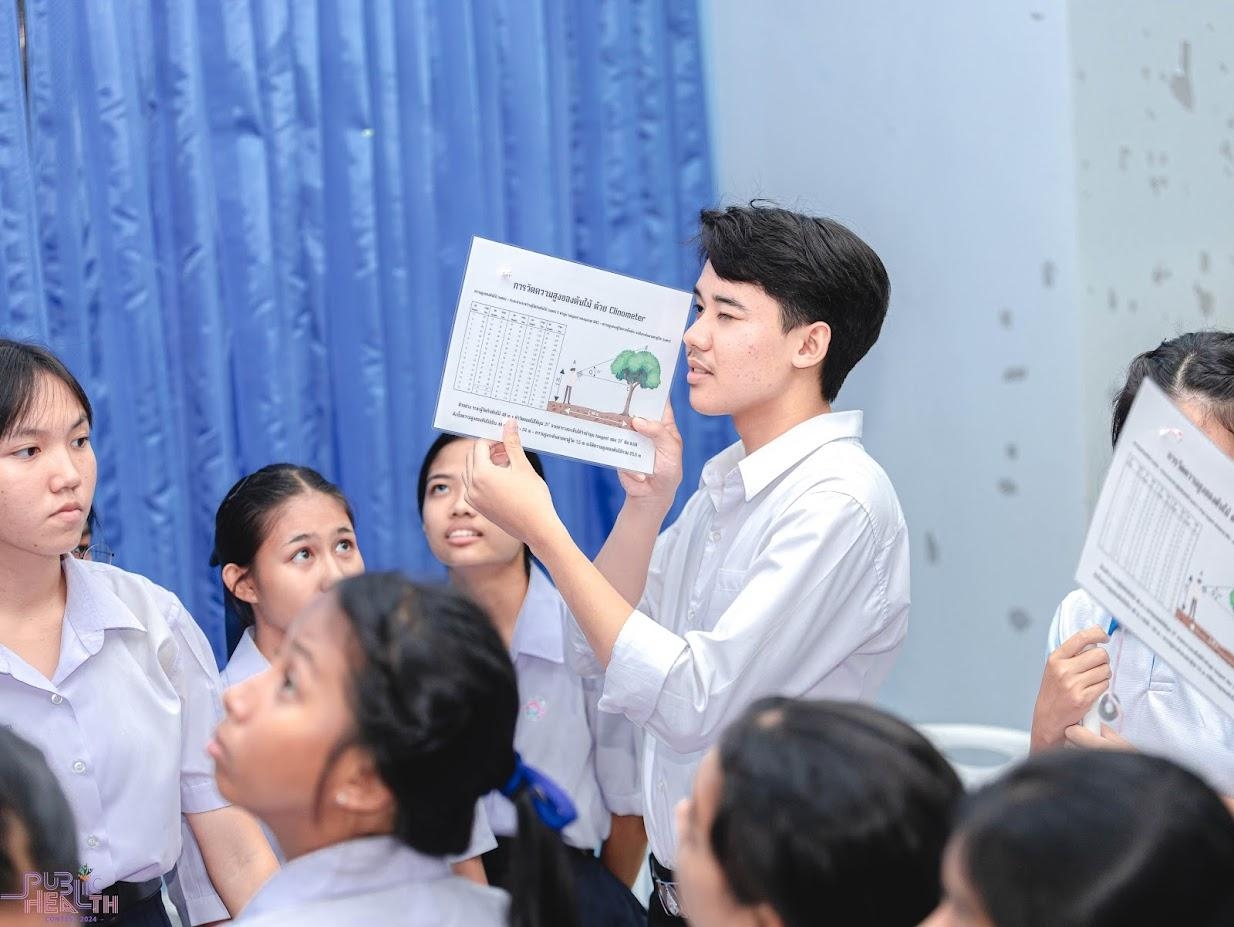 ศูนย์บริการวิชาการ เข้าร่วมกิจกรรม School Meet & Greet ให้ความรู้ การตรวจวัดการกักเก็บคาร์บอนในต้นไม้ แก่นักเรียนระดับชั้นศึกษามัธยมตอนปลาย ณ โรงเรียนเทศบาล 1 (เอ็งเสียงสามัคคี ) และโรงเรียนหาดใหญ่ วิทยาลัยสมบูรณ์กุลกันยา